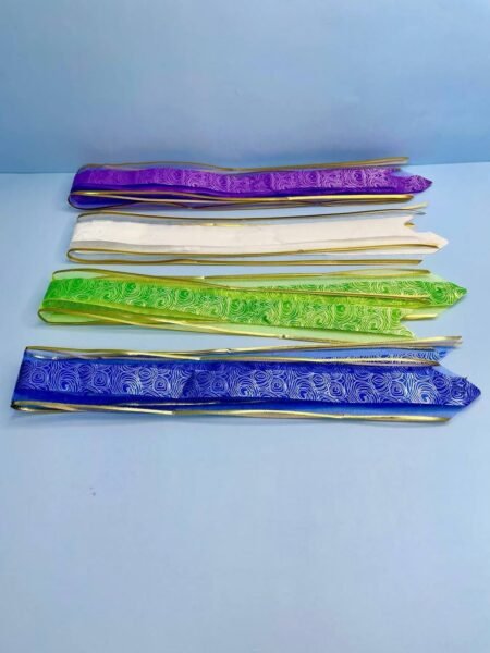 MOÑO CON BORDE DORADO DE 10 PCS