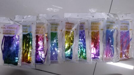 CORTINA DE FIESTA DE COLORES COMBINADOS - Imagen 2