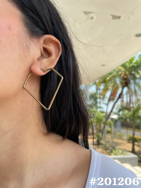 ARETES DE ACERO