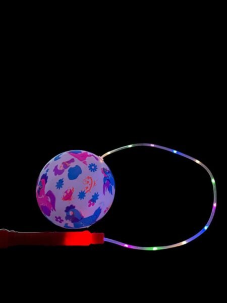 Bola fluorescente luminosa con asa.