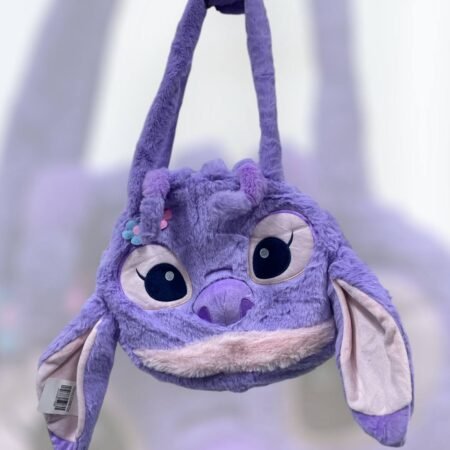 Bolso de Angela: Elegancia y Estilo con un Toque Especial