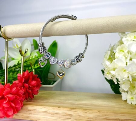 Pulsera Pandora Plateada con corazón dorado