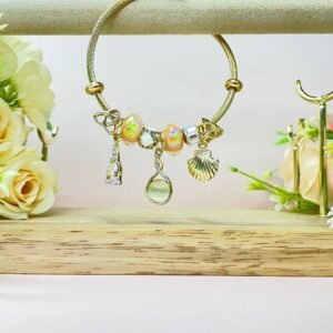 Pulsera Estilo Pandora Conchita y perla dorada