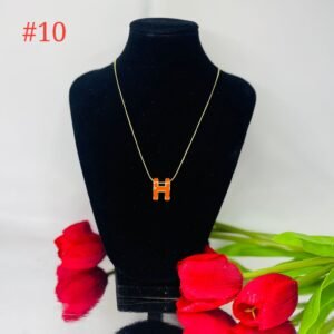 Cadena de acero con H naranja