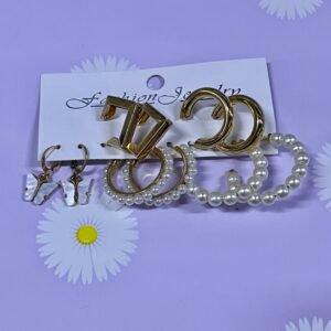 set de aretes de fantasia dorados