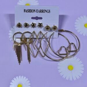 Set de aretes de fantasia dorados