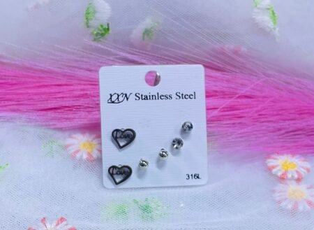Set de aretes plateado Corazon Love