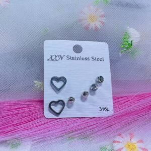 Set de aretes plateado corazon liso