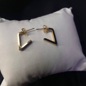 arete dorado acero