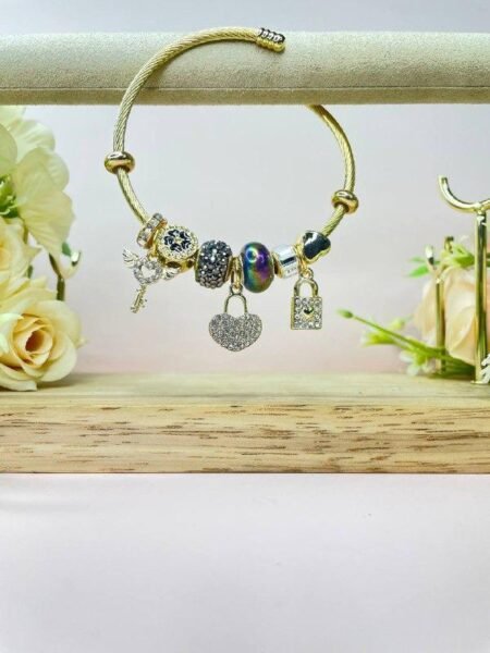 Pulsera Dorada Estilo Pandora