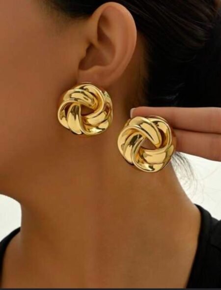 ARETE ESTILO NUDO DORADO